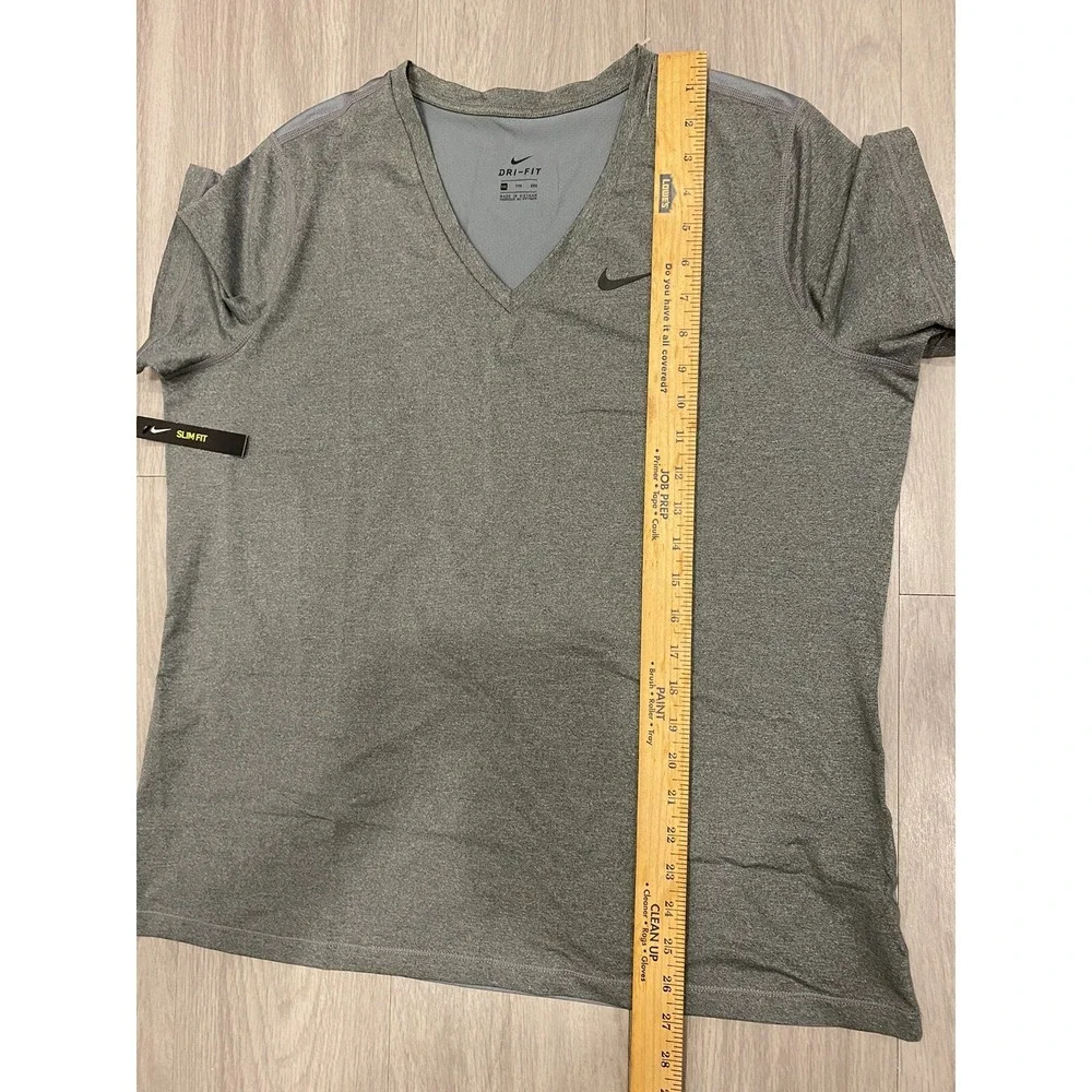 NWT Women's 2XL NIKE Dri-FIT Dry V Neck T‎ Shirt Slim Fit Gray Blouse New! NWT